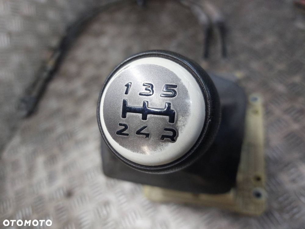 LEWAREK ZMIANY BIEGÓW + LINKI 5B FIAT STILO I 1.6 16V 735304958 46811320 - 2