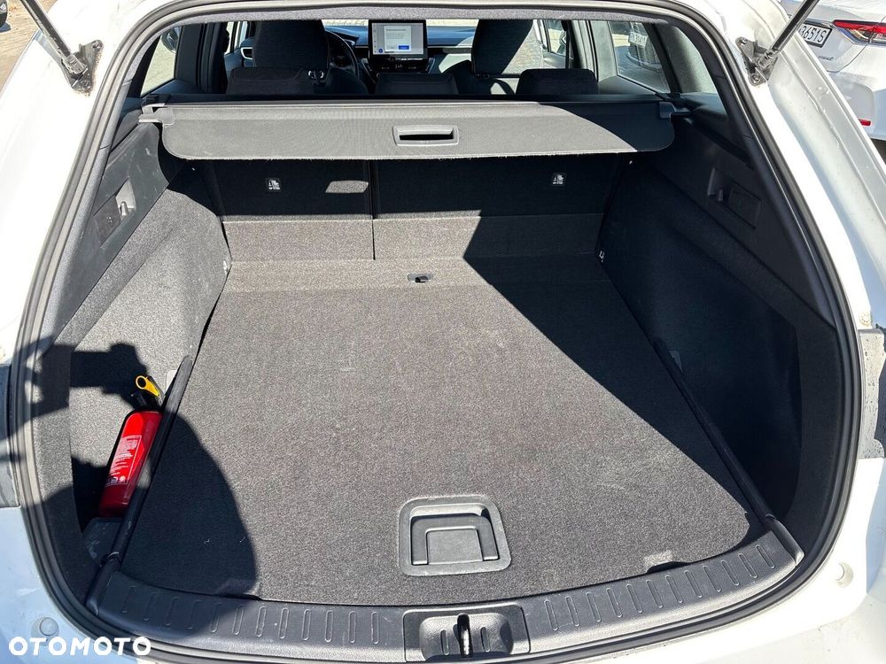 Toyota Corolla 1.8 Hybrid Comfort - 28