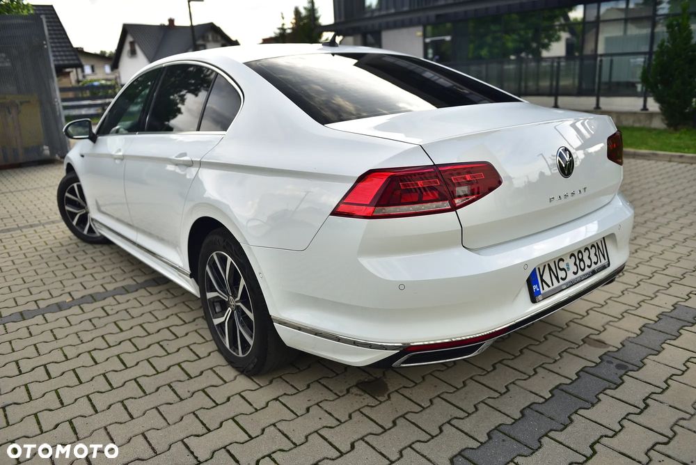 Volkswagen Passat Variant 1.5 TSI OPF DSG Highline - 4