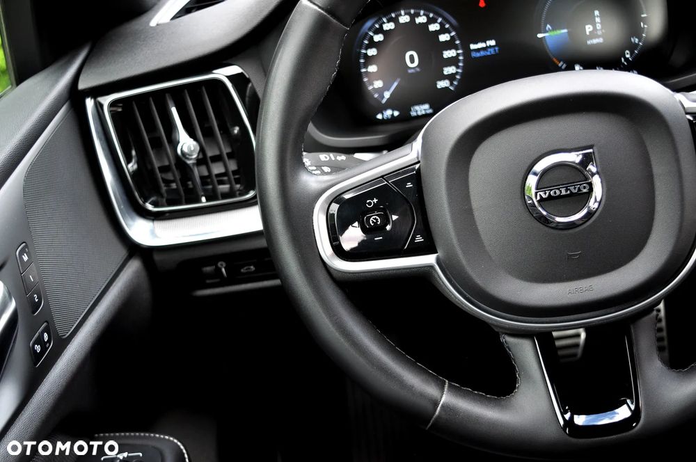 Volvo S60 T8 Recharge AWD Geartronic RDesign - 28