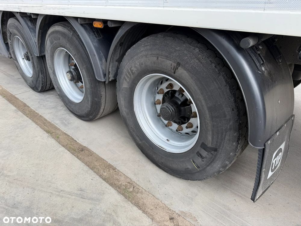 Knapen Ruchoma podłoga 92m3 / Chłodnia /Thermo King /Podłoga 10 mm / 2018 rok - 15