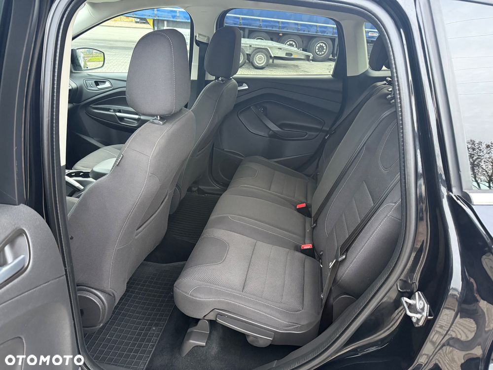 Ford Kuga 1.5 EcoBoost 2x4 SYNC - 17