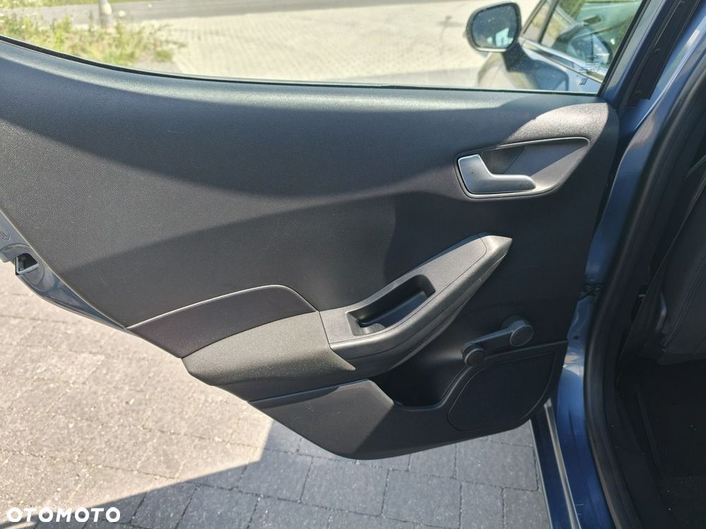 Ford Fiesta - 15