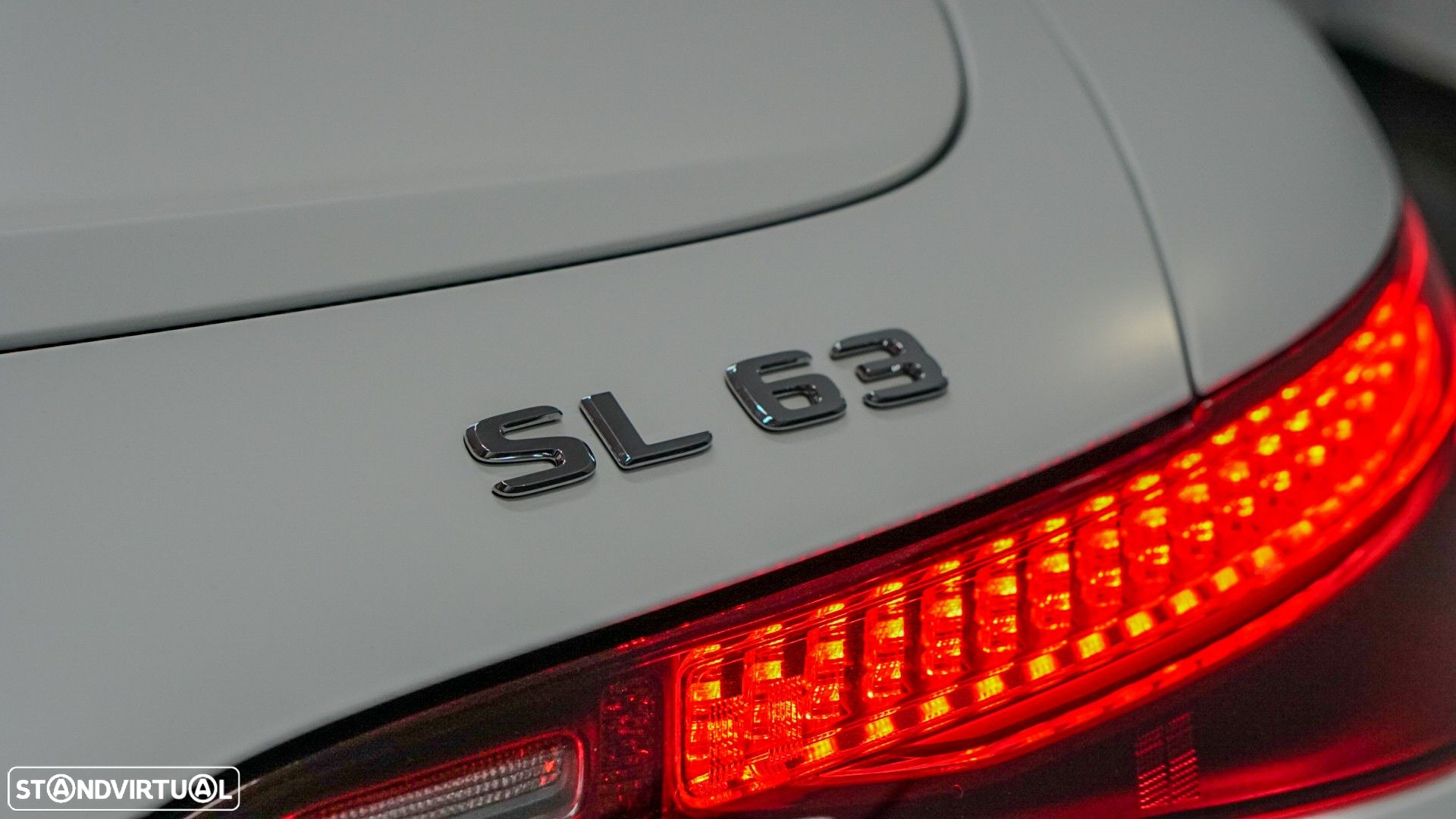 Mercedes-Benz SL 63 AMG - 11