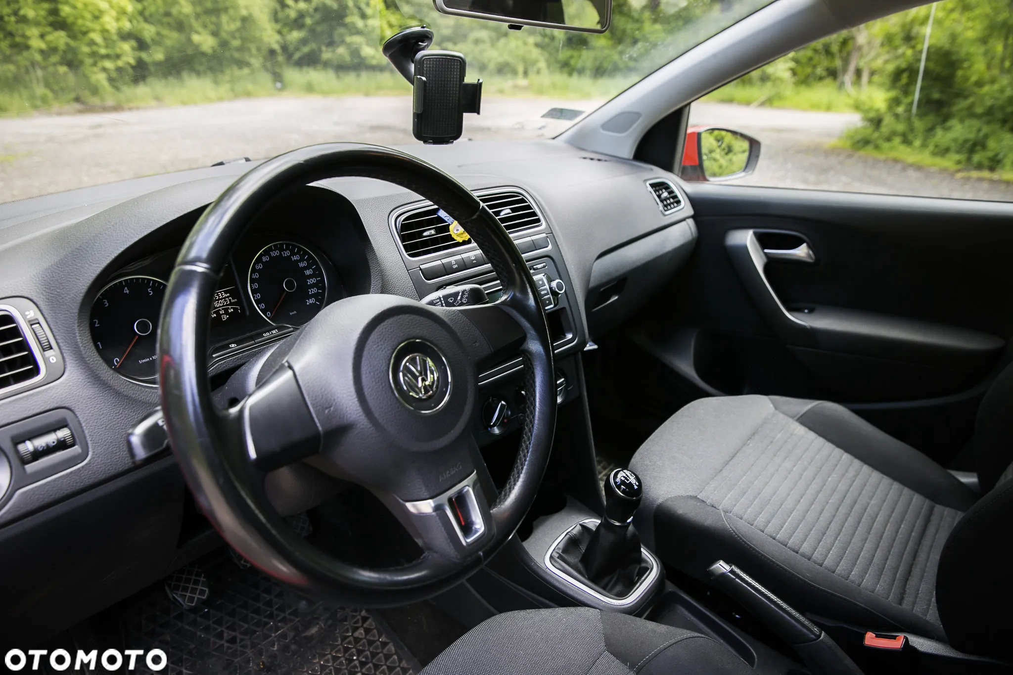 Volkswagen Polo 1.4 16V Comfortline - 8