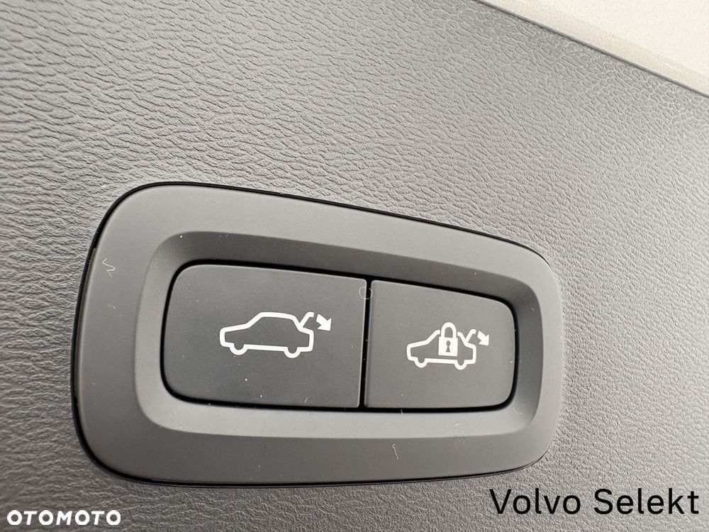 Volvo XC 40 - 21