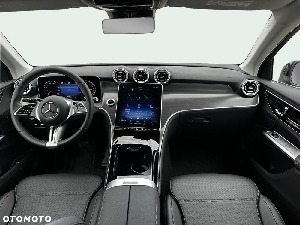 Mercedes-Benz GLC - 9