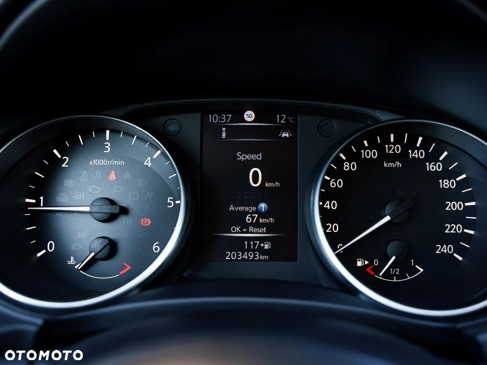 Nissan Qashqai 1.5 dCi N-Connecta - 30