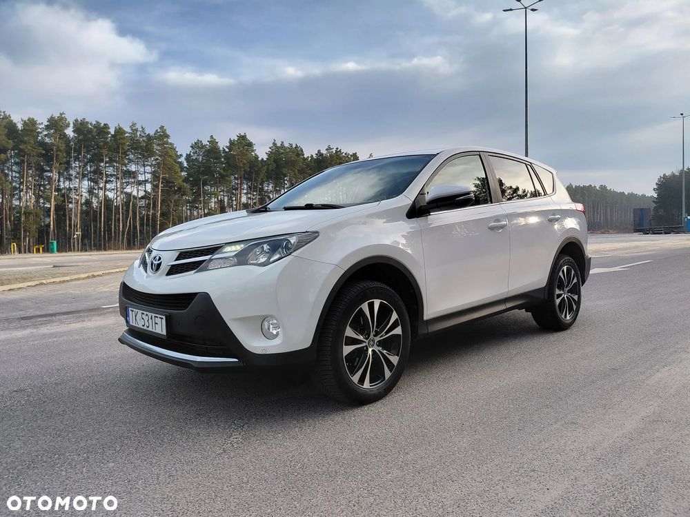 Toyota RAV4 - 1