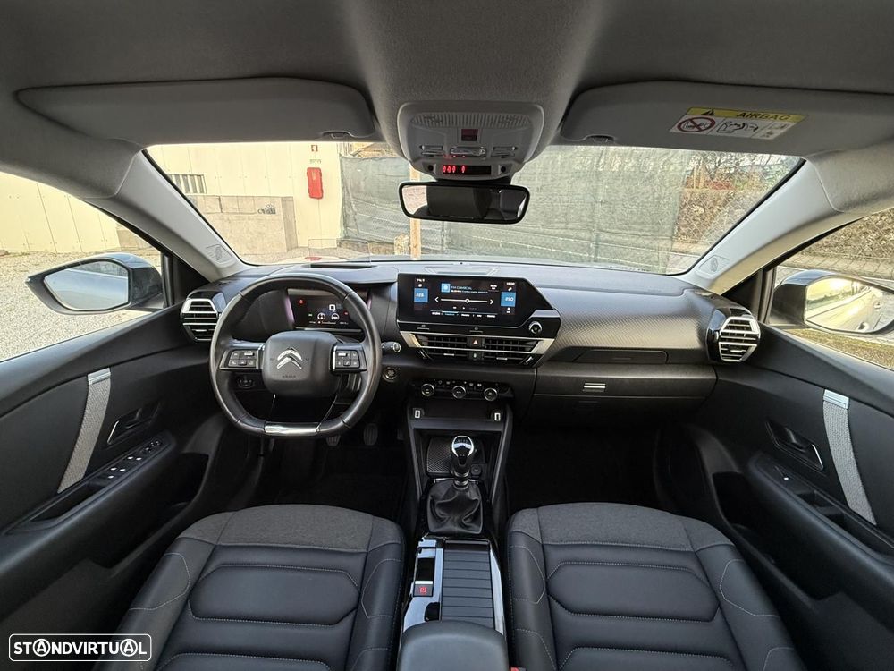 Citroën C4 1.2 PureTech Shine - 33