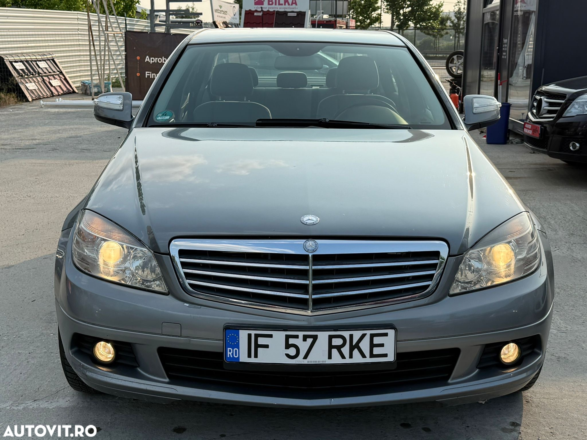 Mercedes-Benz C 180 - 3