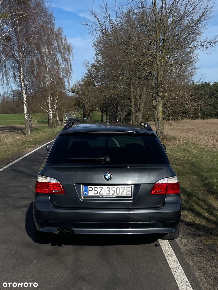 BMW Seria 5 525i - 6