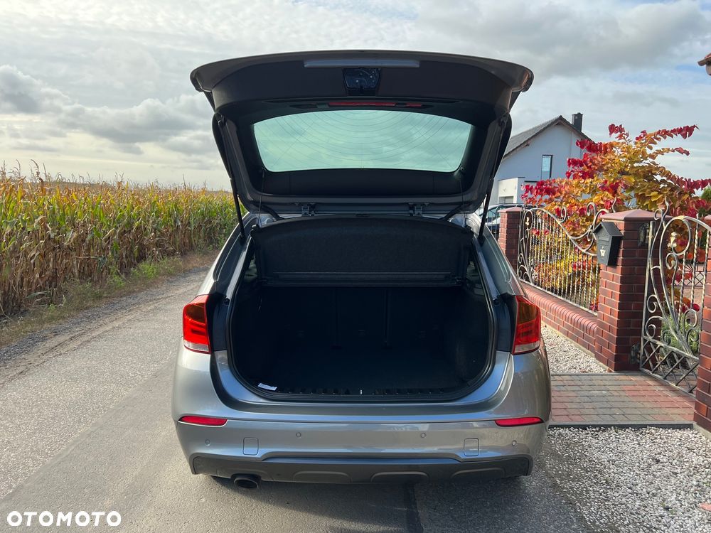 BMW X1 xDrive18d Sport Line - 34