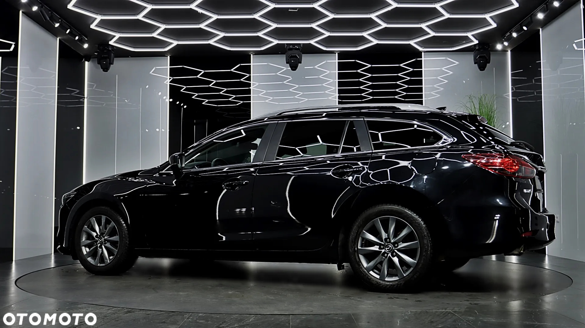 Mazda 6 2.0 SkyMotion - 5