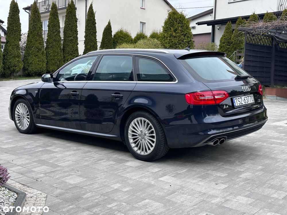 Audi A4 Avant - 4