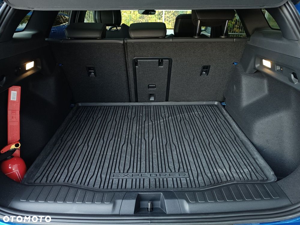 Ford Explorer 78kWh Premium AWD - 37