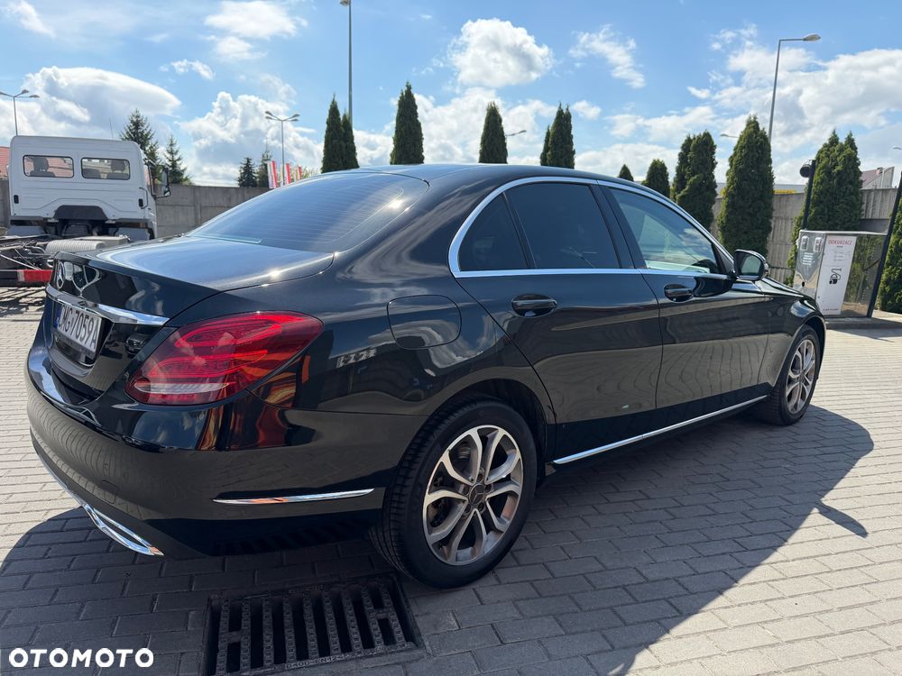 Mercedes-Benz Klasa C 180 7G-TRONIC Avantgarde Edition - 4