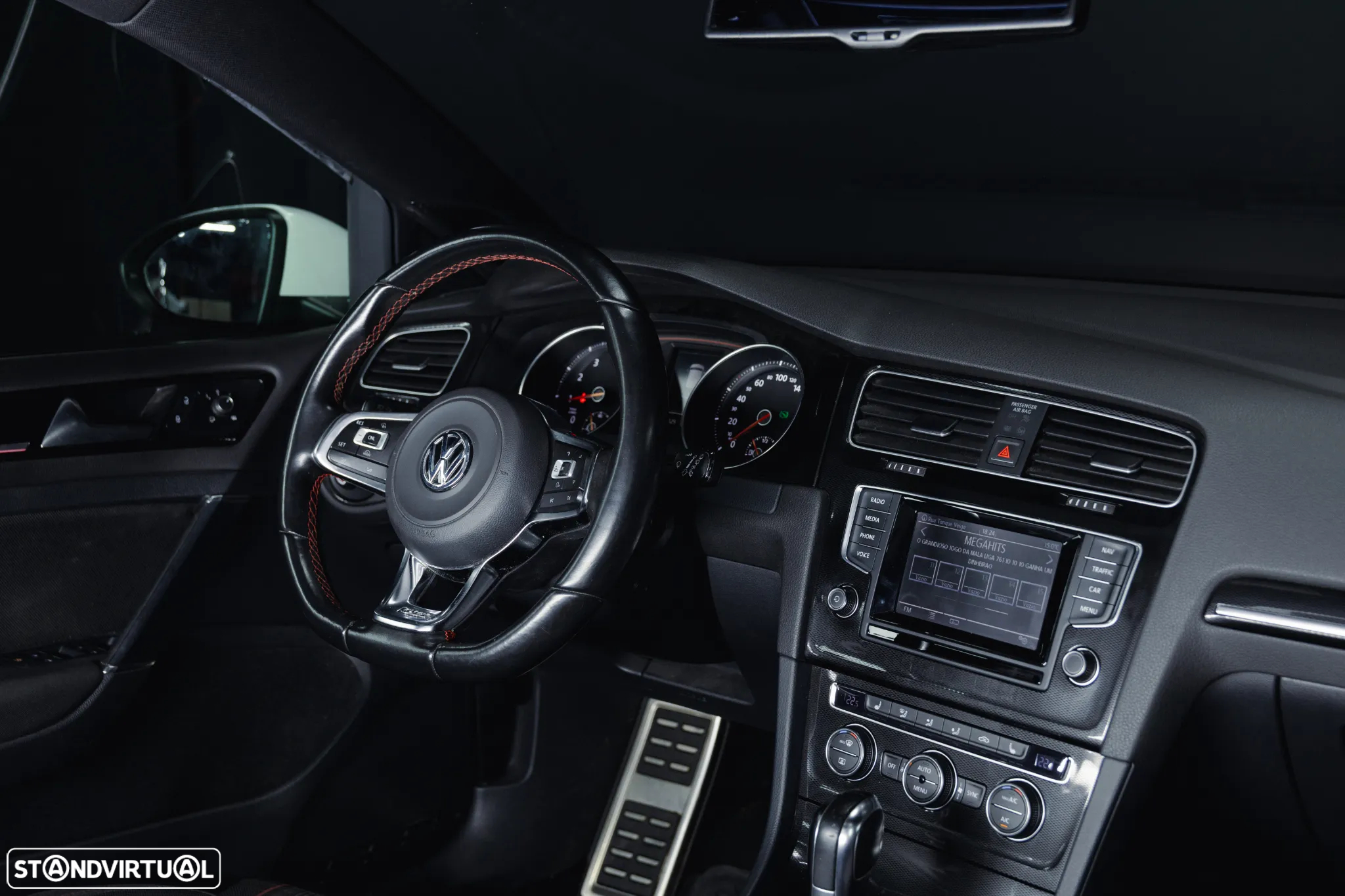 VW Golf 2.0 TSi GTi DSG Performance - 9