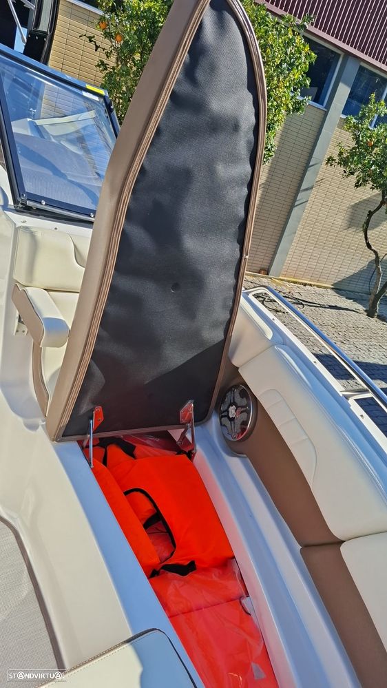 Chaparral 257SSX - 15