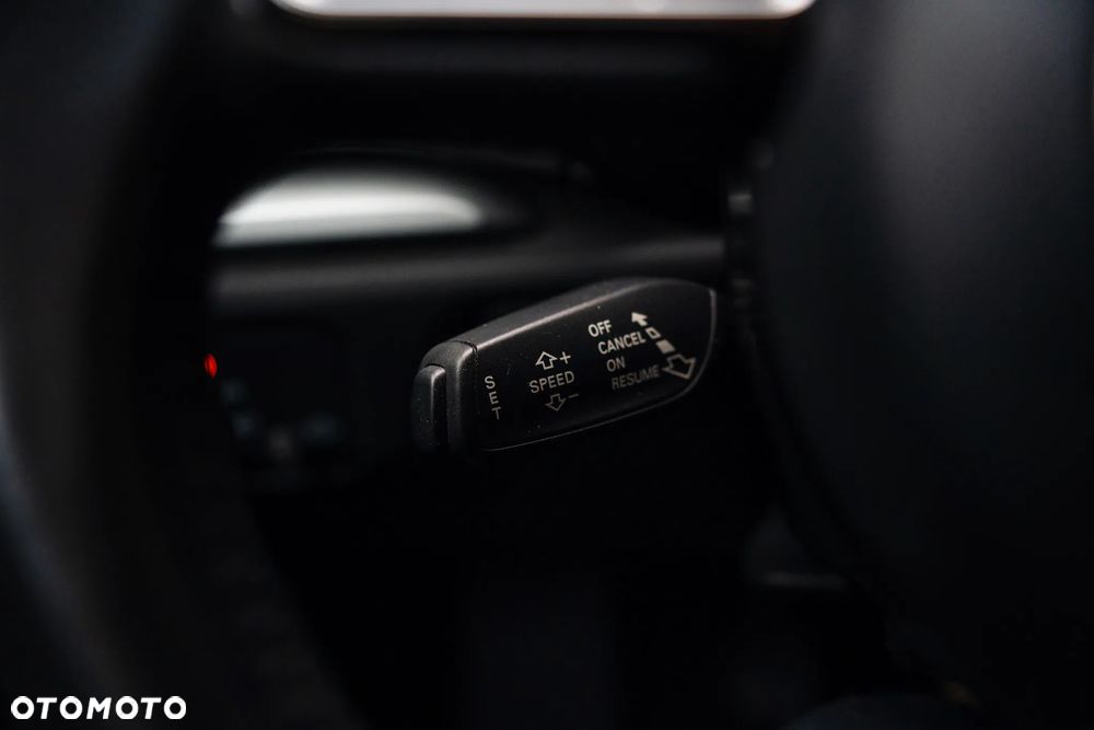 Audi A3 Sportback 2.0 TDI S line Sportpaket - 25