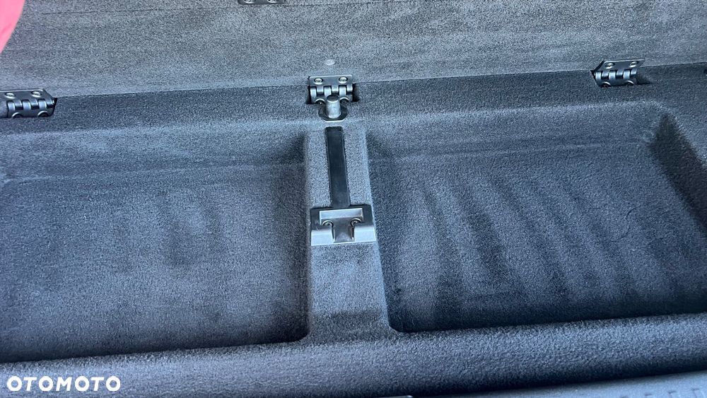 Mercedes-Benz Klasa V 220 CDI lang 7G-TRONIC Avantgarde Edition - 20