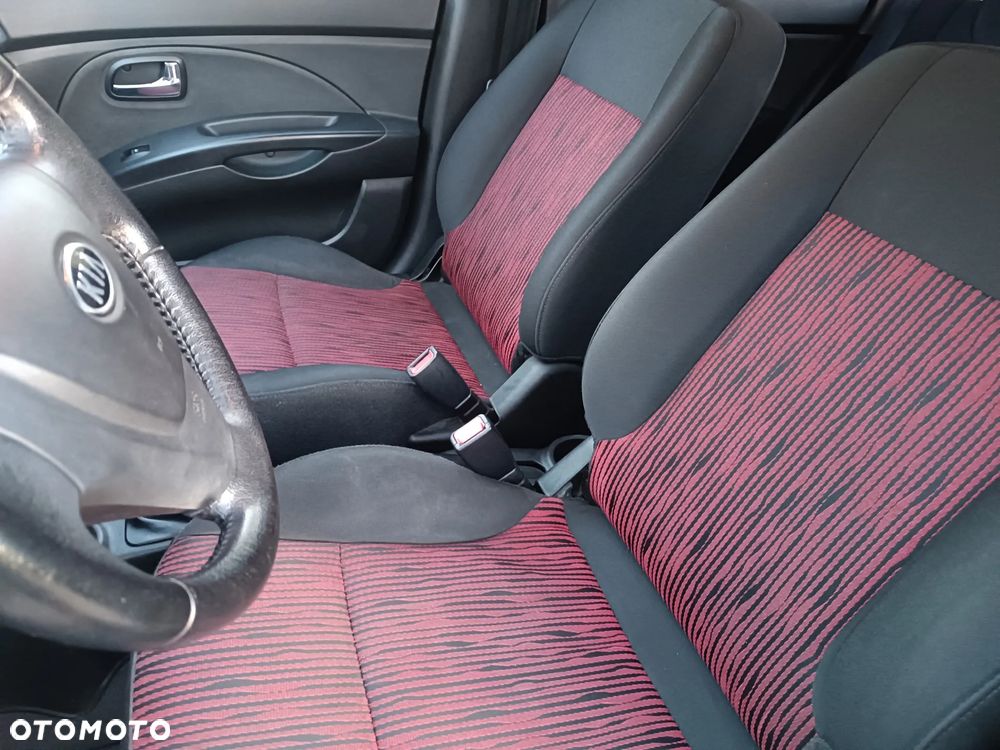 Kia Picanto 1.0 Comfort - 22
