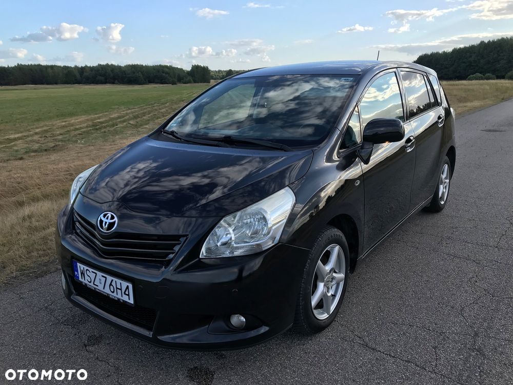 Toyota Verso - 1