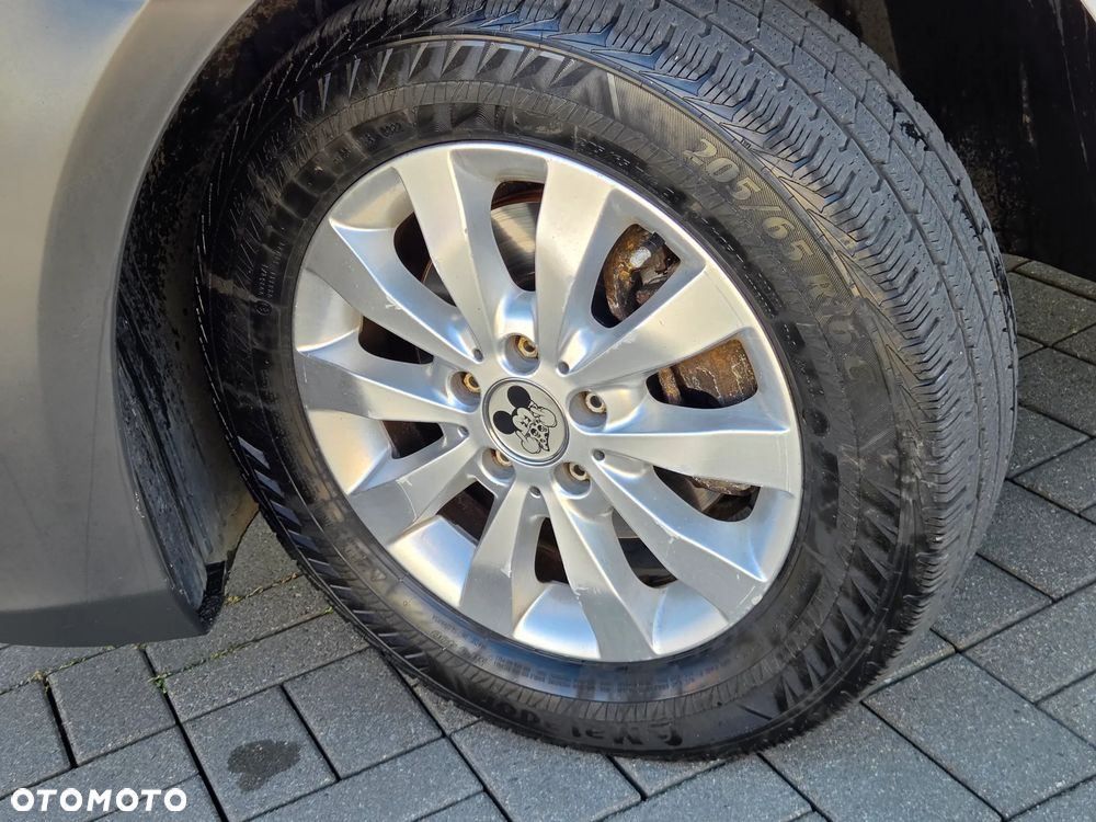 Mercedes-Benz Vito - 16
