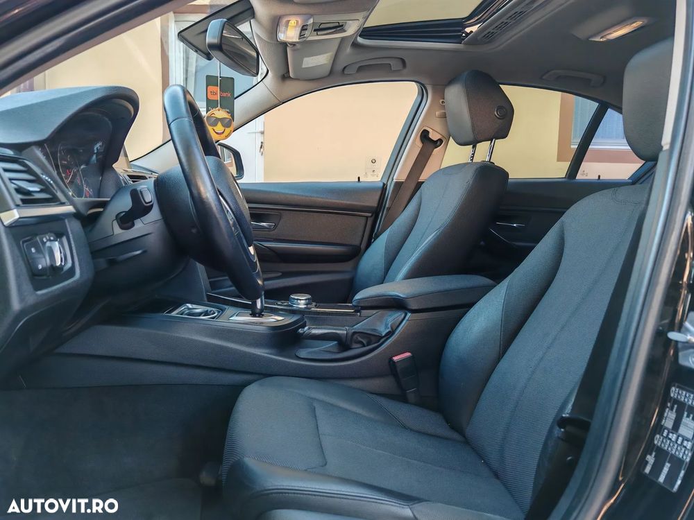 BMW Seria 3 318d Aut. Luxury Line - 12