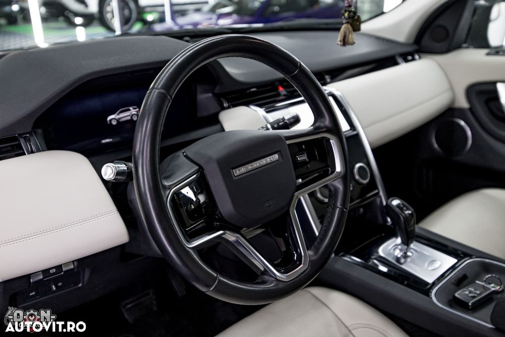 Land Rover Discovery Sport 2.0 P200 MHEV - 3