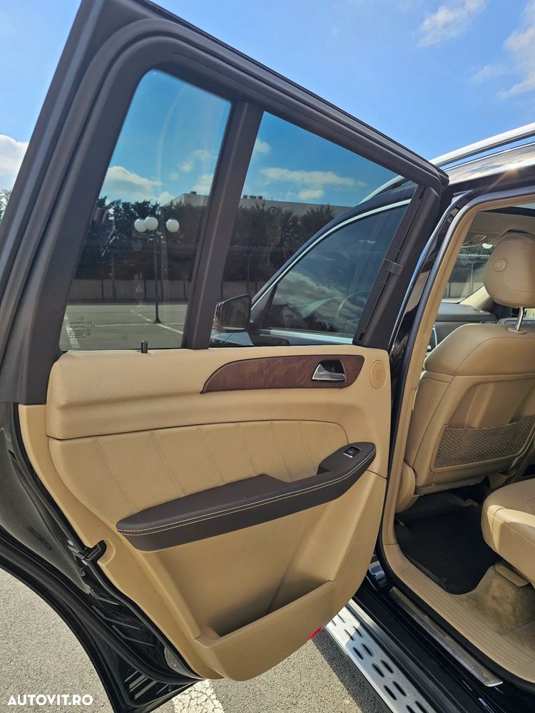 Mercedes-Benz GL - 19