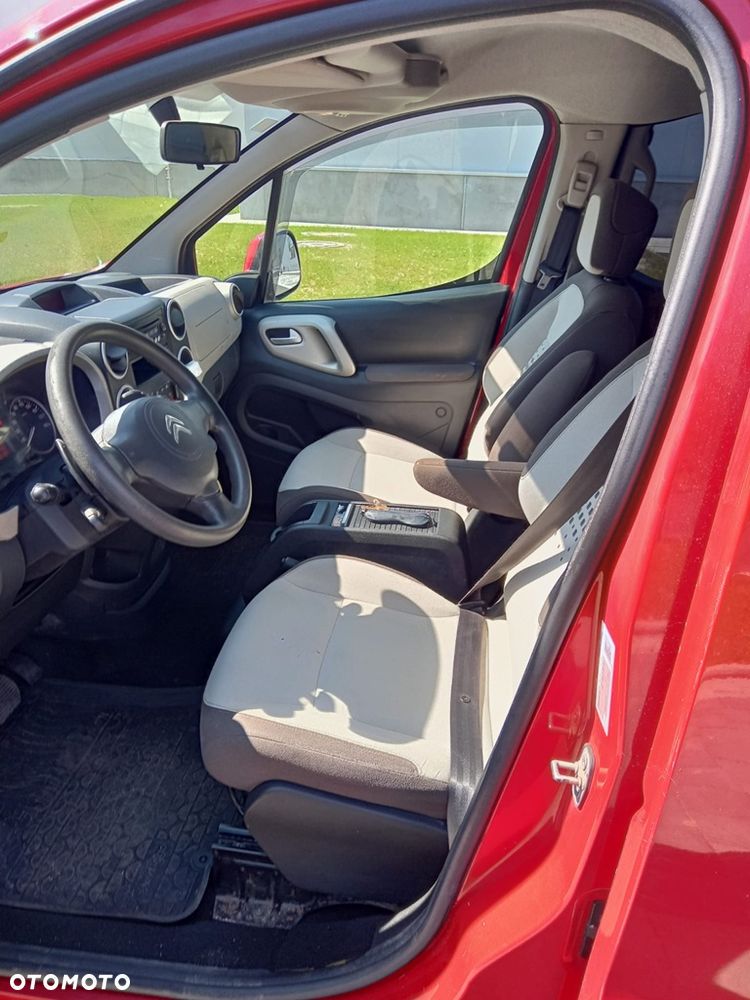 Citroën Berlingo Multispace e-HDi 90 FAP EGS6 Exclusive - 8
