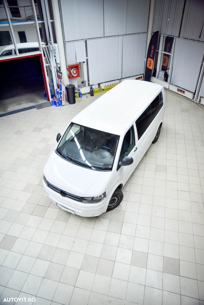 Volkswagen Transporter - 4
