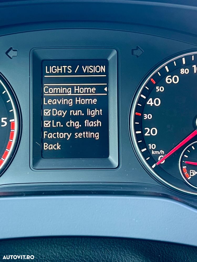 Volkswagen Jetta - 20