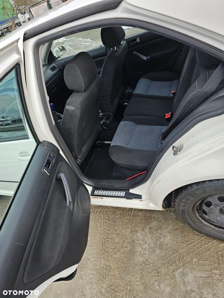 Volkswagen Bora 2.0 - 15