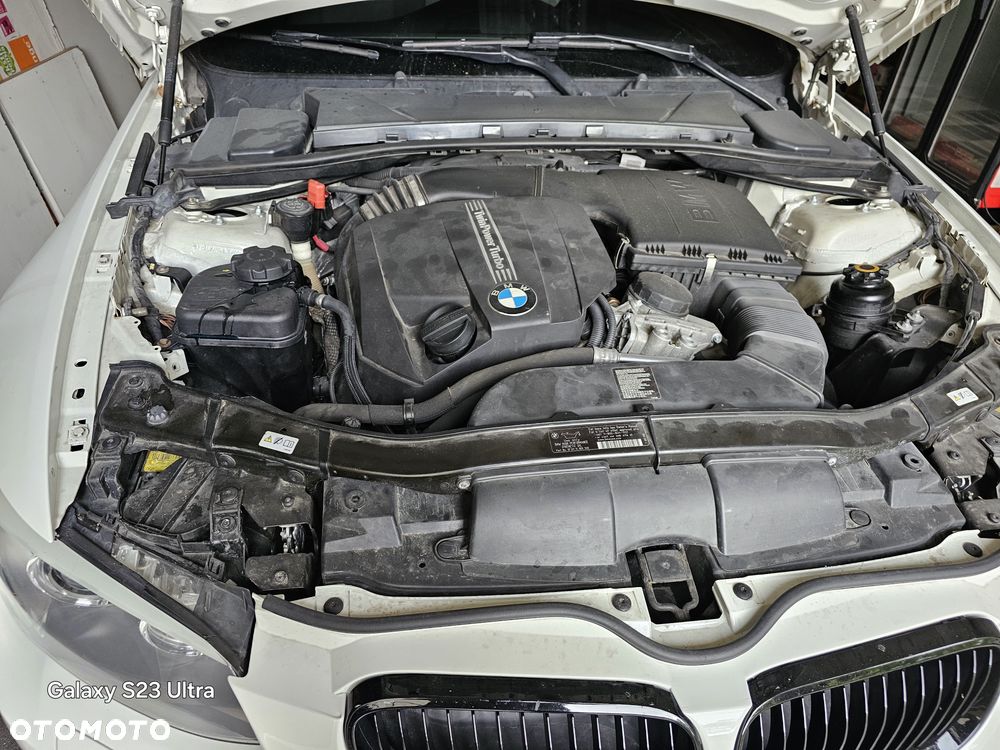 BMW Seria 3 335i - 3