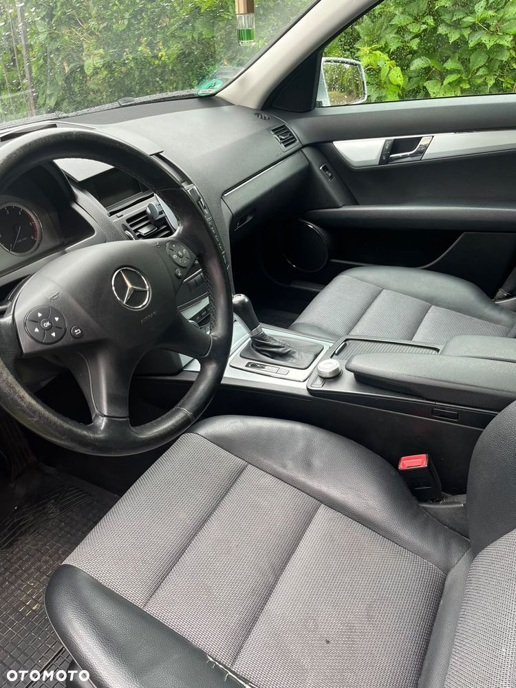 Mercedes-Benz Klasa C 220 CDI DPF Automatik Avantgarde - 9