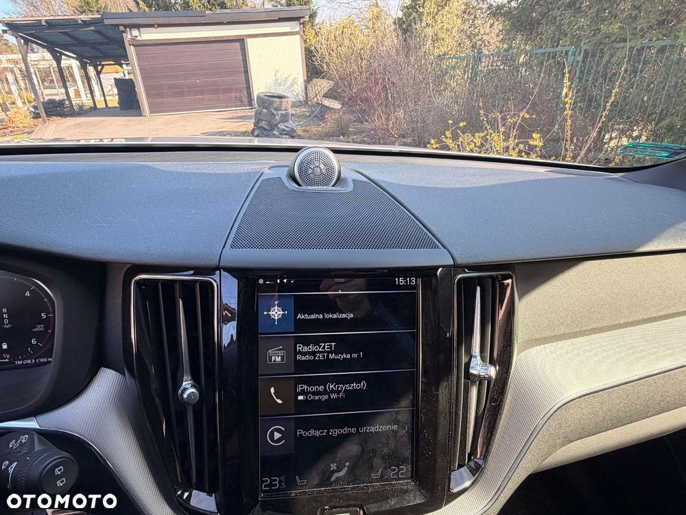 Volvo XC 60 B5 D AWD R-Design - 16