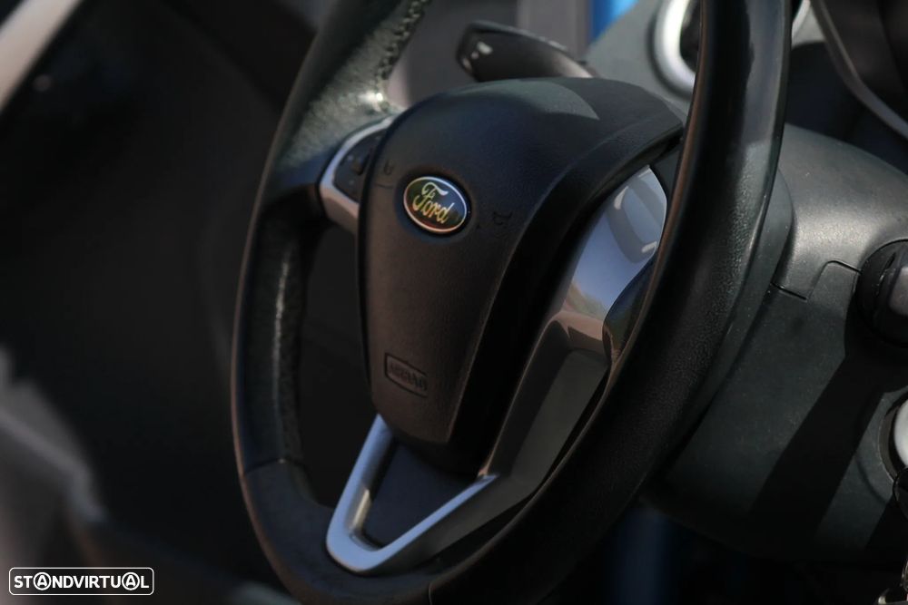 Ford Fiesta 1.25 Titanium 124g - 23
