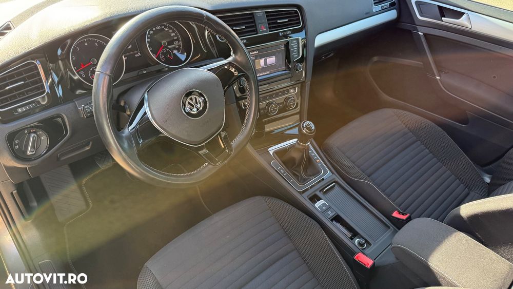 Volkswagen Golf 1.2 TSI BlueMotion Technology Cup - 12