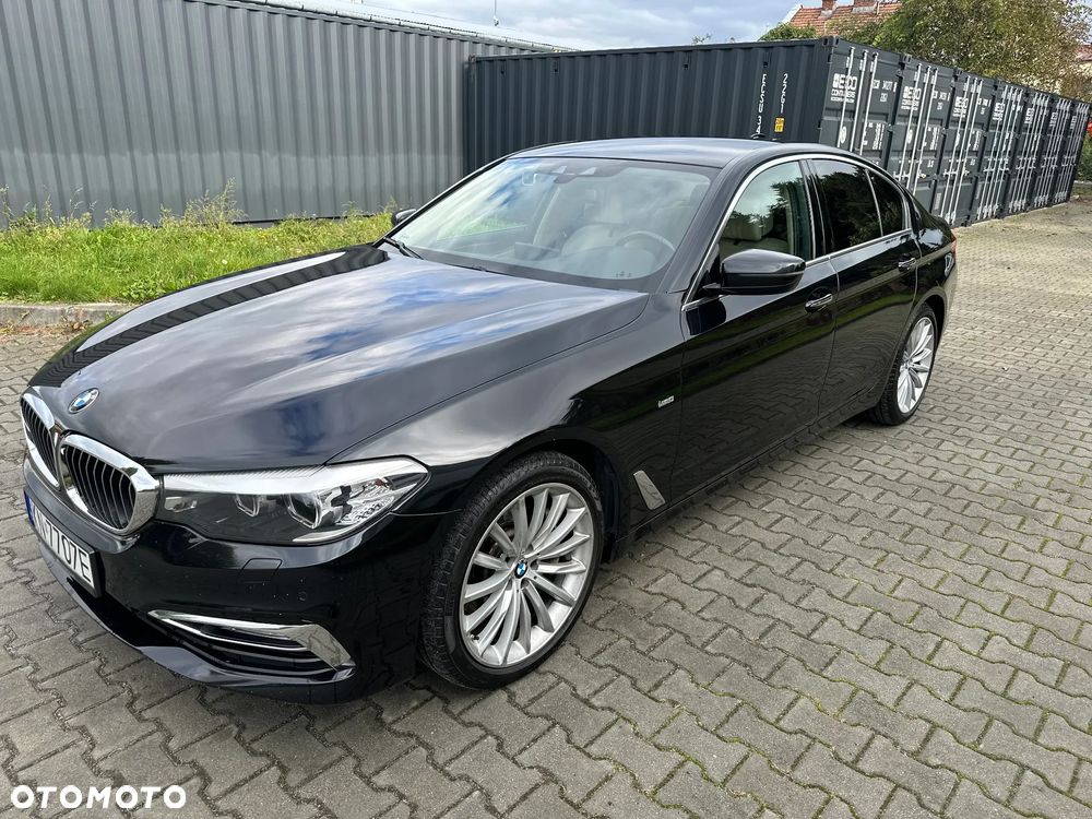 BMW Seria 5 530i GPF xDrive Luxury Line - 2