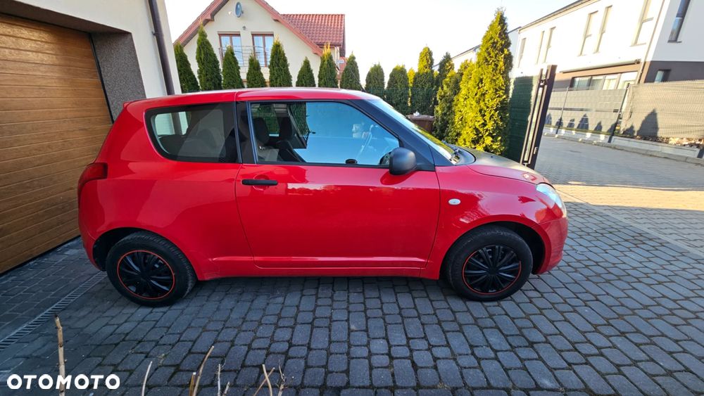 Suzuki Swift 1.3 Classic - 4