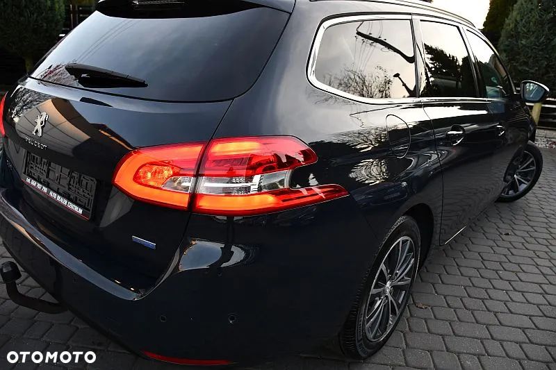 Peugeot 308 SW BlueHDi 120 Stop & Start Allure - 32