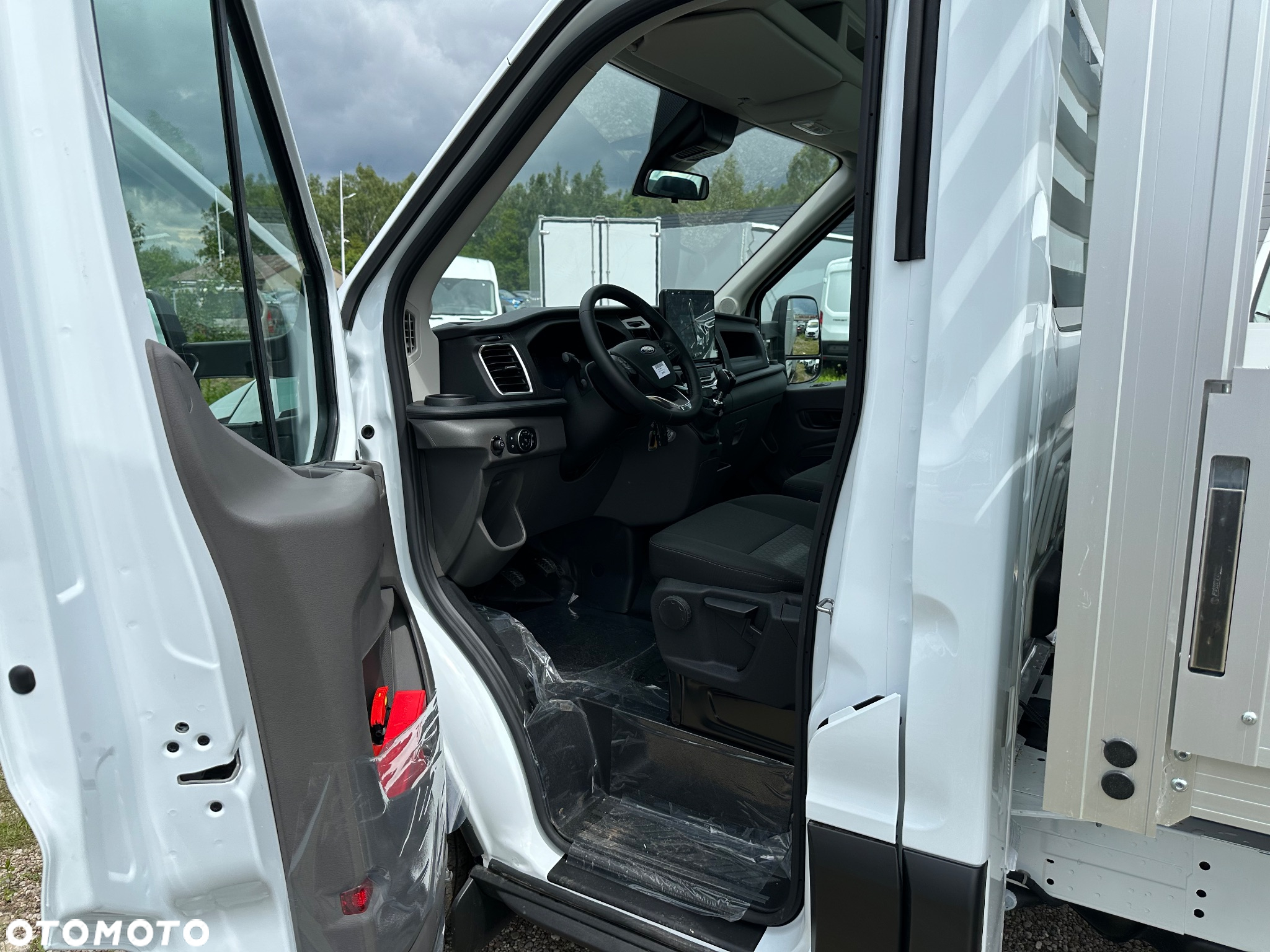 Ford Transit - 10