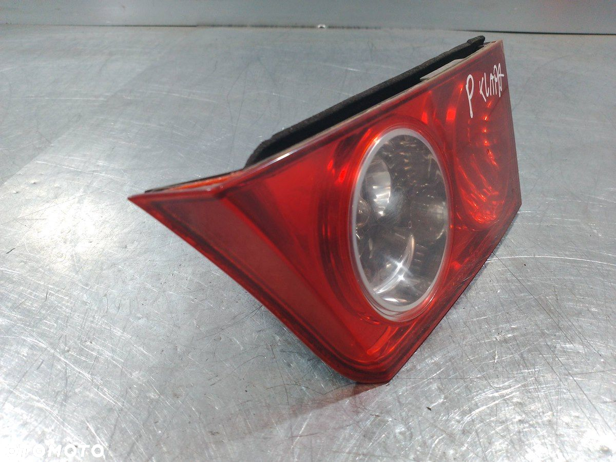 LAMPA TYLNA PRAWA W KLAPE HONDA ACCORD VII P3214R SEDAN - 8