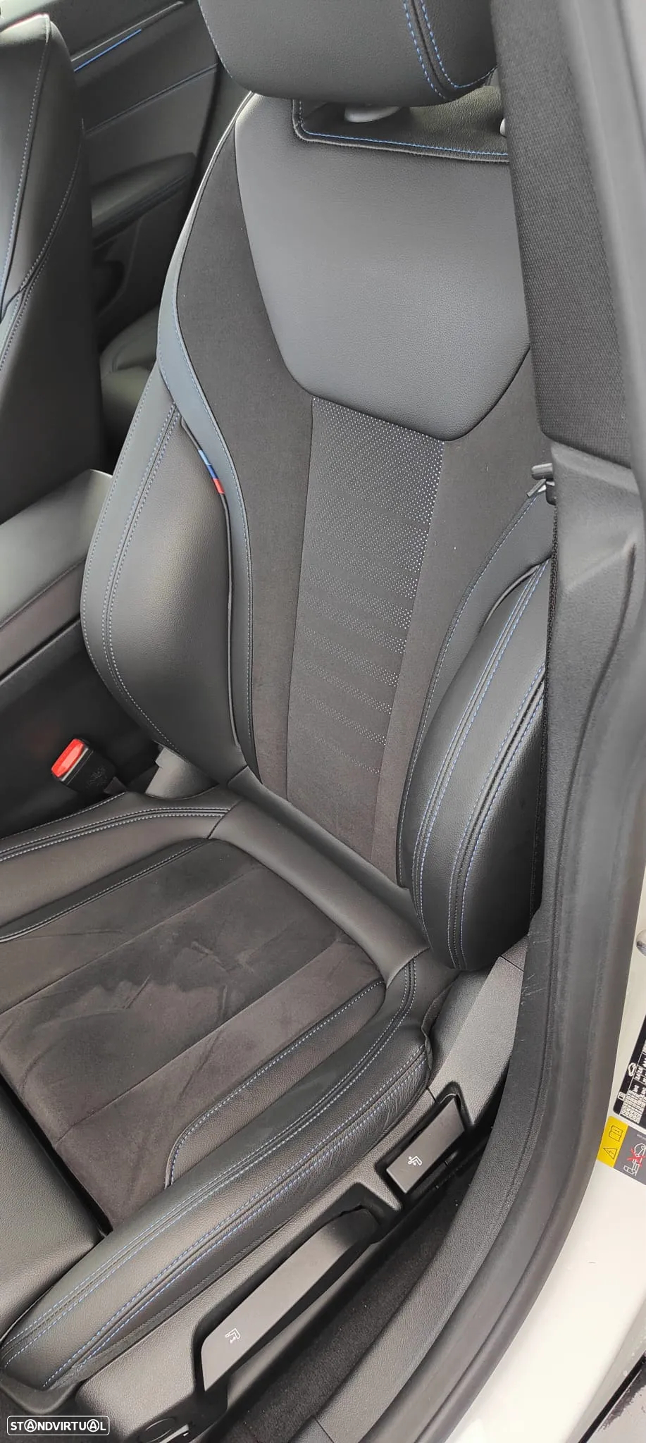 BMW i4 eDrive40 Pack Desportivo M - 15