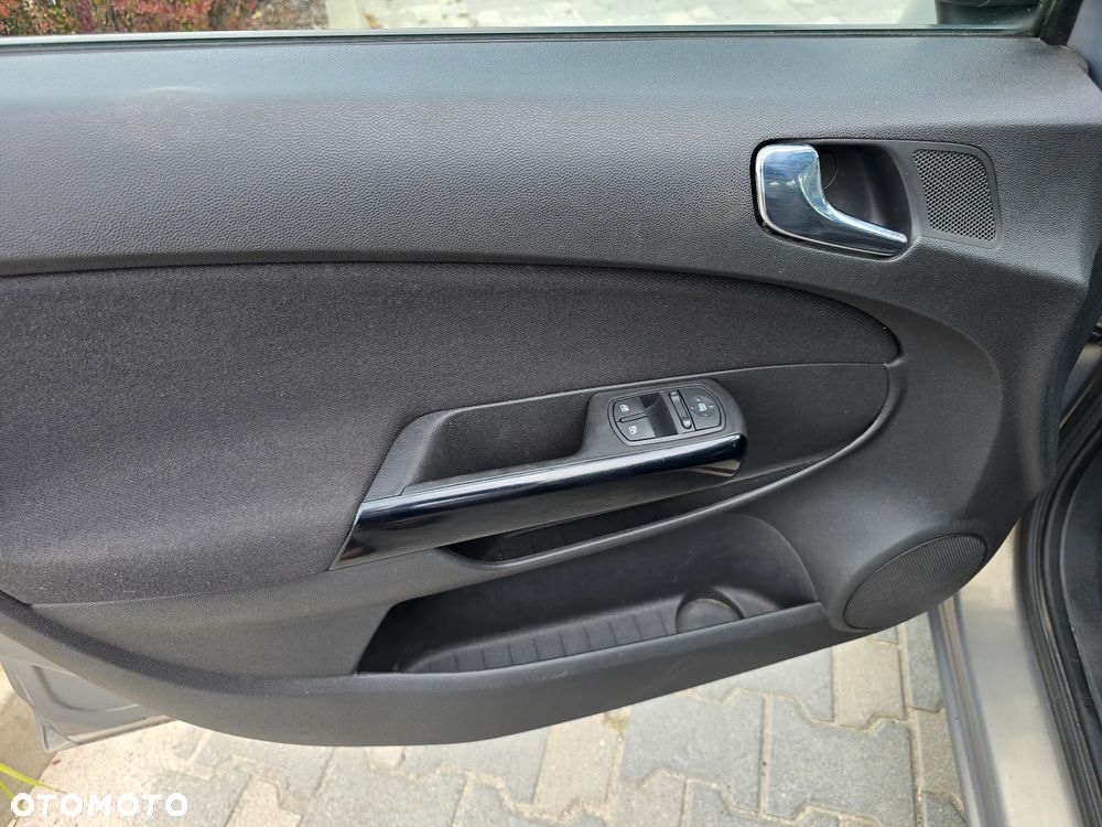 Opel Corsa 1.2 16V Enjoy - 6