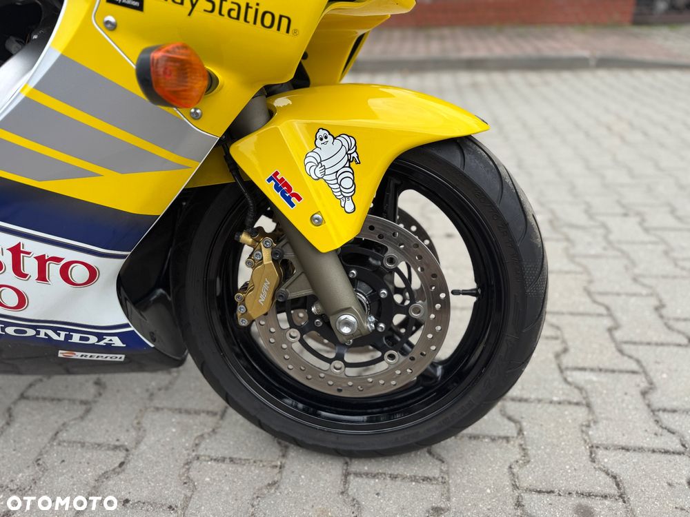 Honda CBR - 6