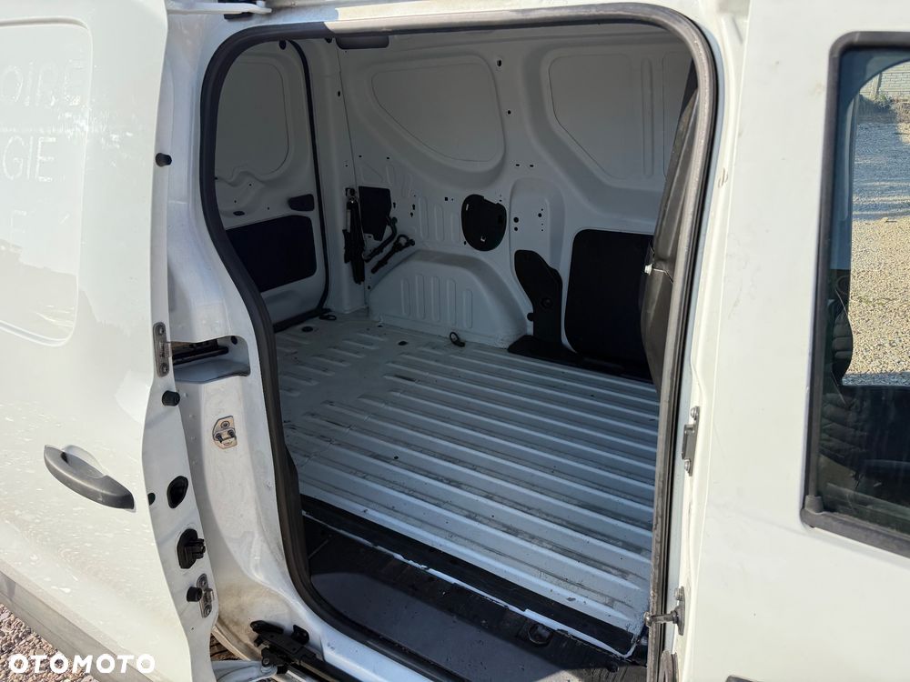 Renault Express - 19