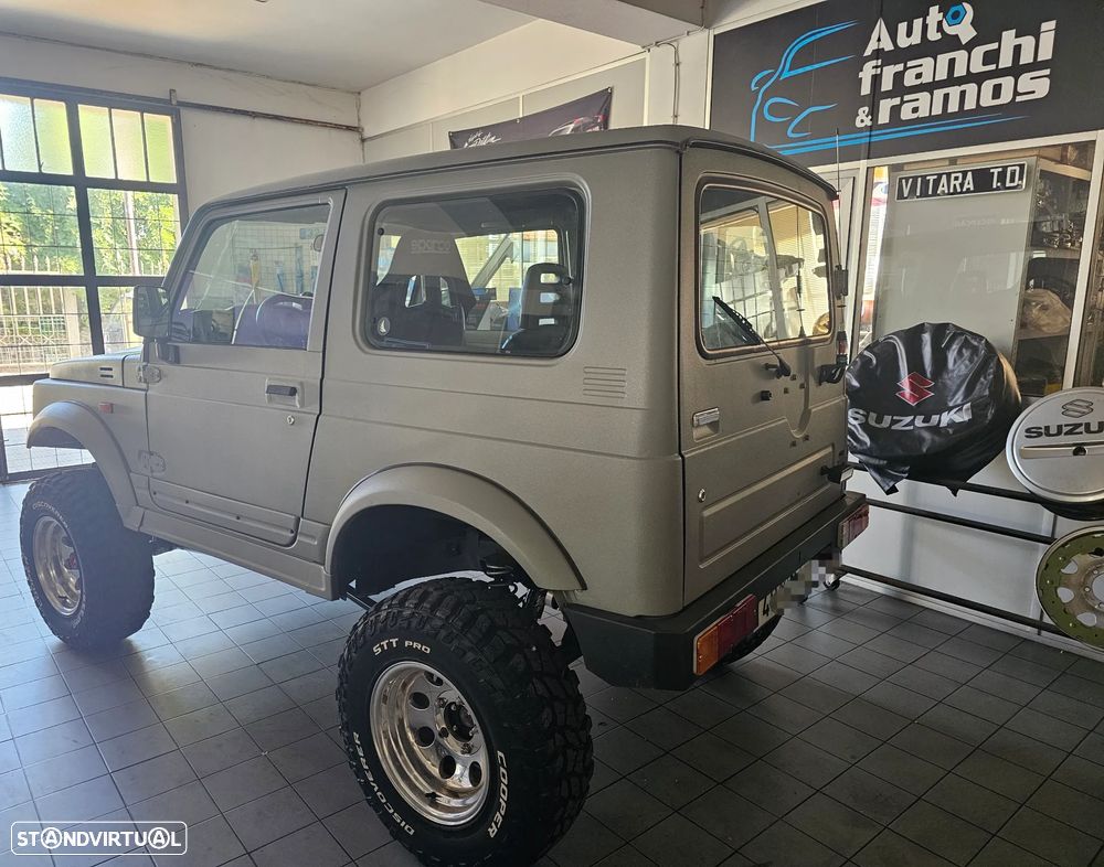 Suzuki Samurai - 9